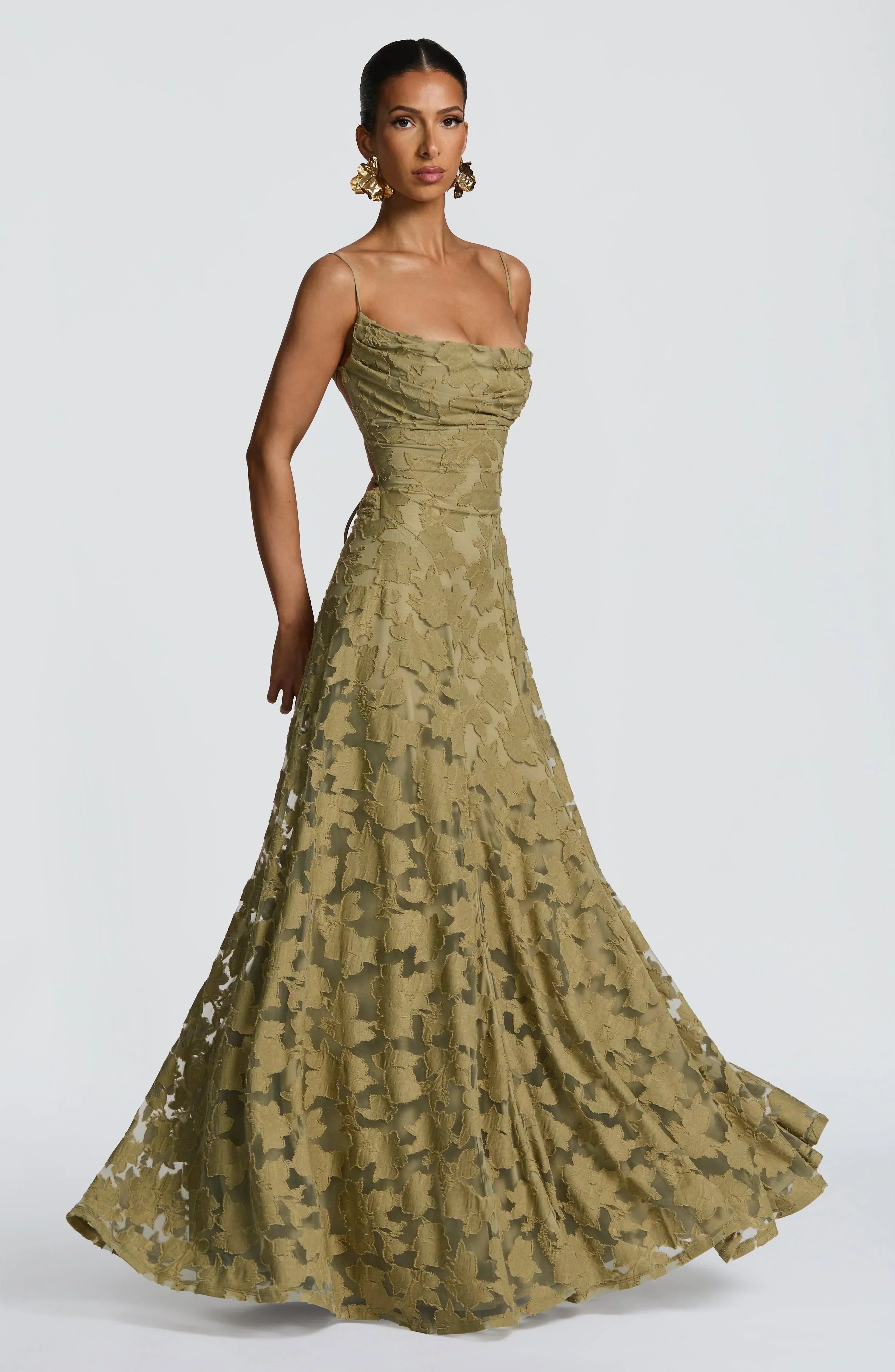 Calliope – Flowing Maxi Dress