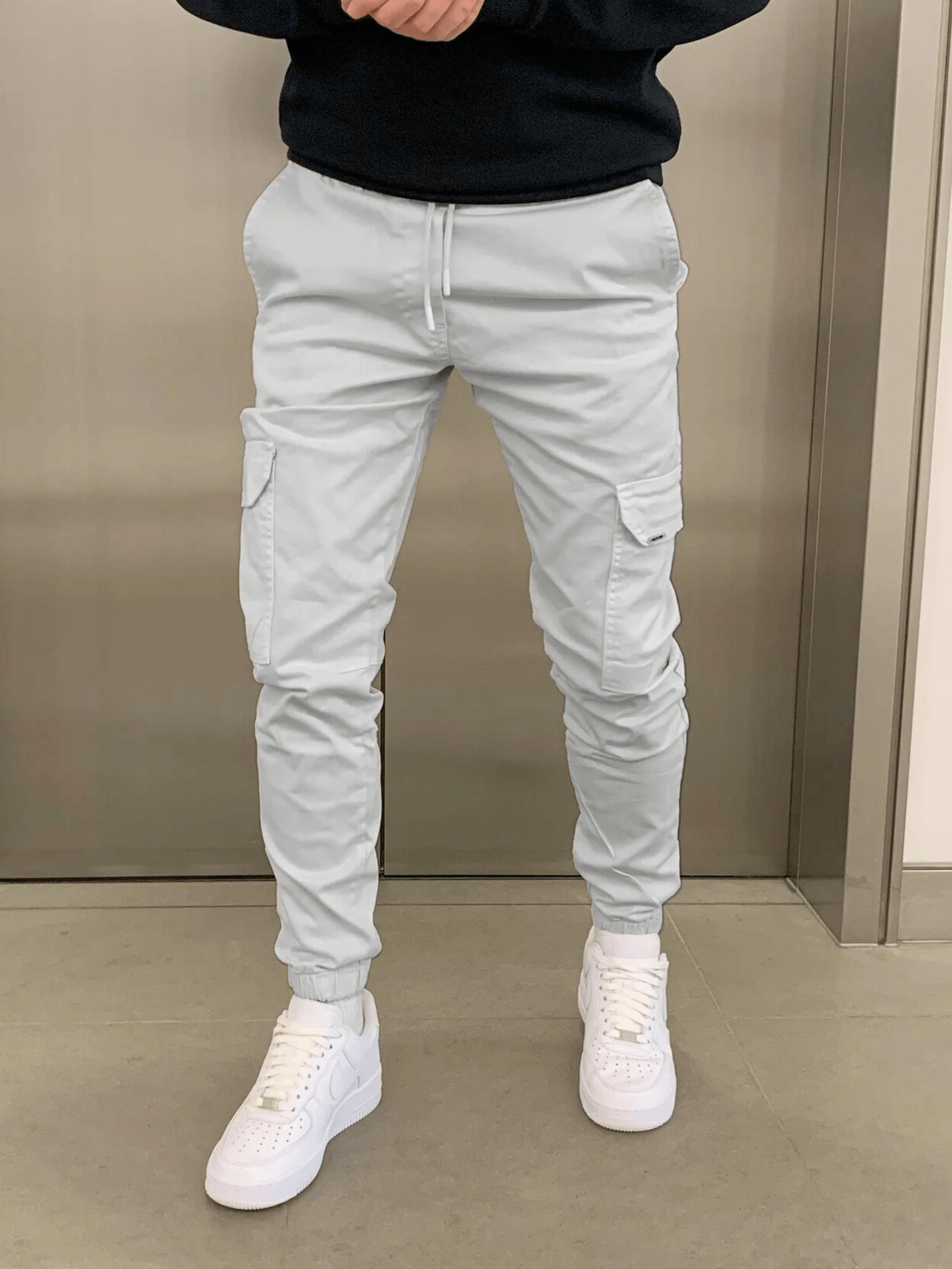 William – Stylish and Practical Cargo Joggers